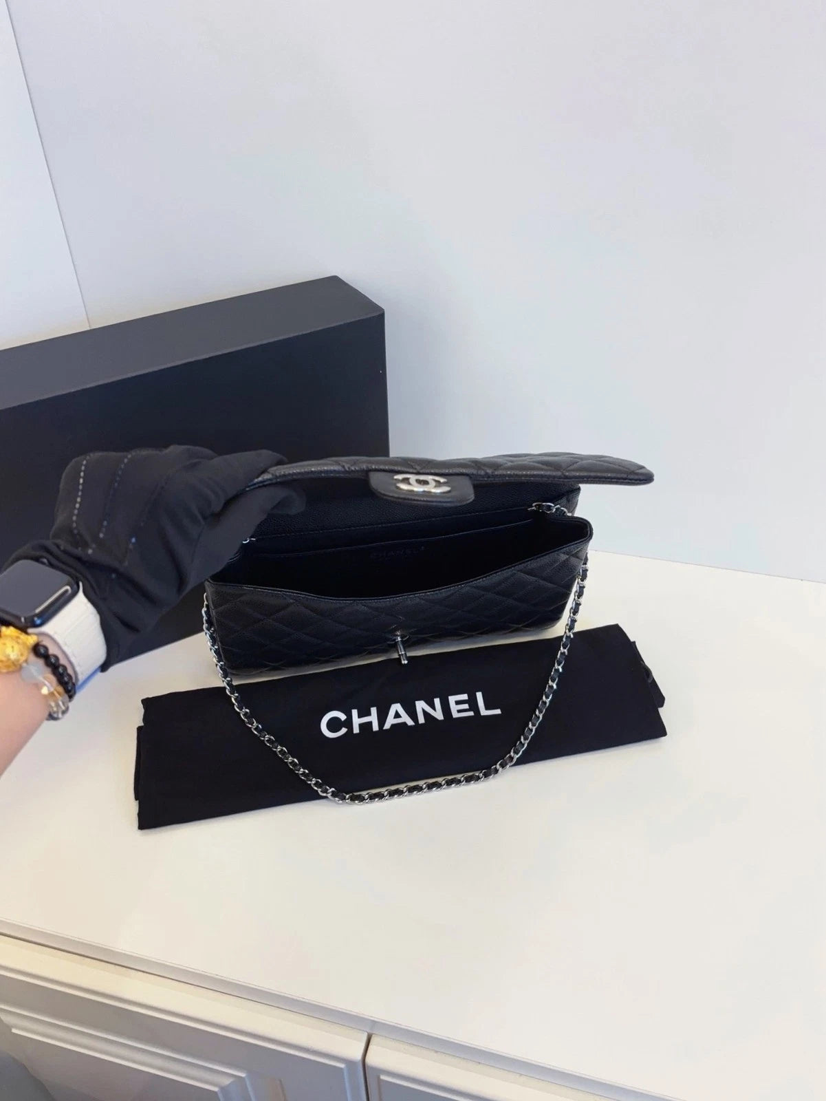 Chanel Classic Flap Shoulder Bag Women's Crossbody Black Caviar Silver Turnlock