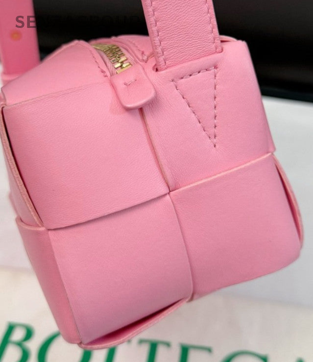 Bottega Veneta Brick Cassette PM Handbag Shoulder Bag Pink Gold Used Women