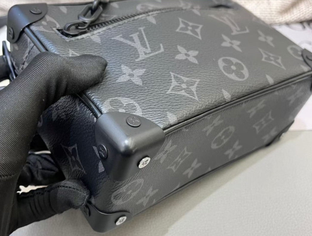 Louis Vuitton Soul Trunk Monogram Box Crossbody Black Unisex Adults Classic