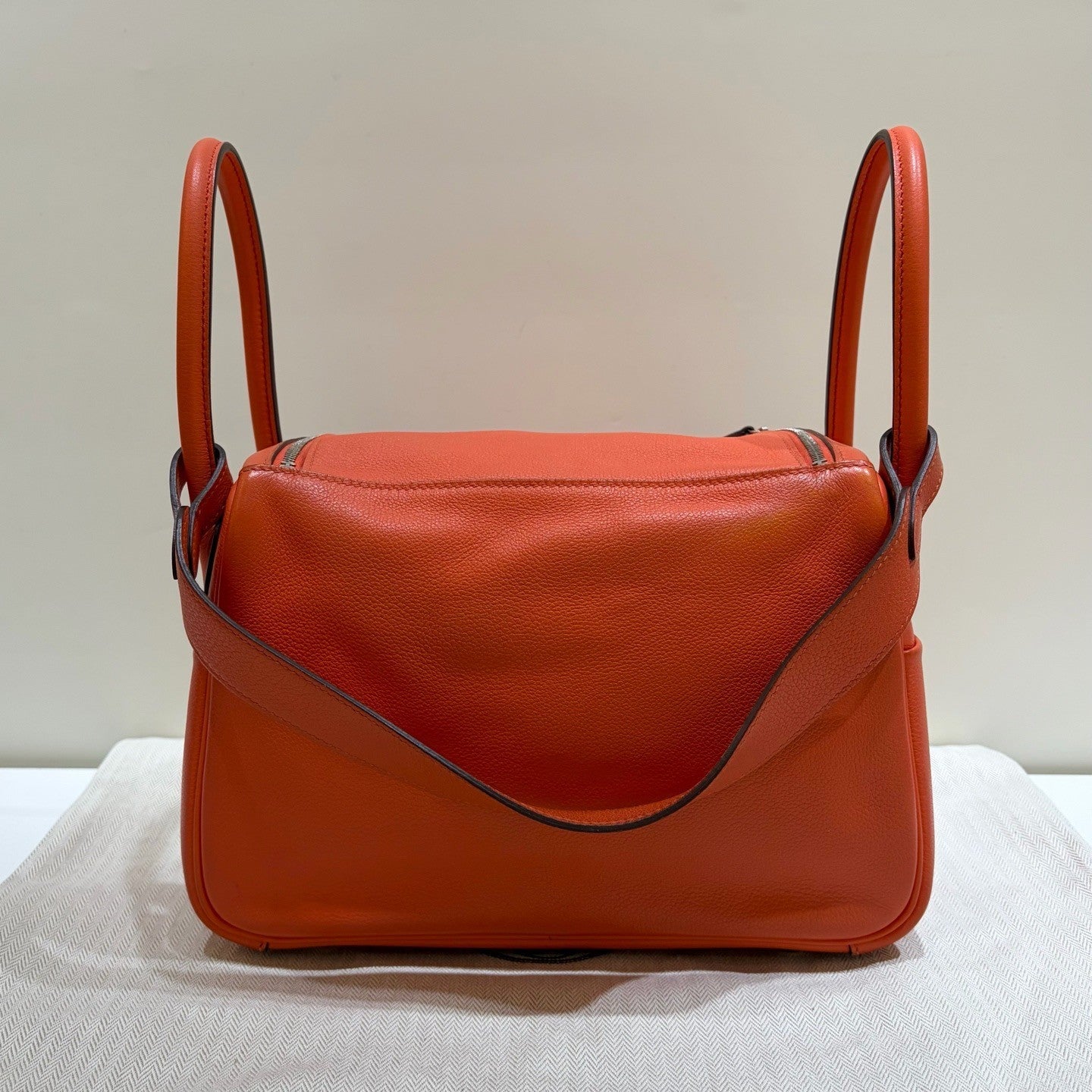 Hermes Lindy26 Top Handle Shoulder Bag Orange Silver Women Classic Fashion