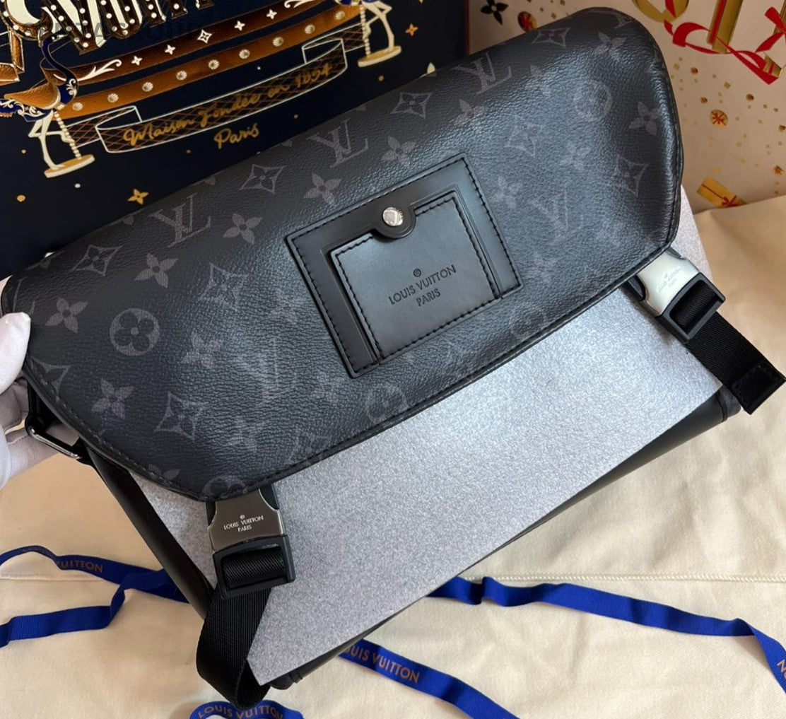 Louis Vuitton Voyager PM Black Monogram Shoulder bag Crossbody Brand NEW