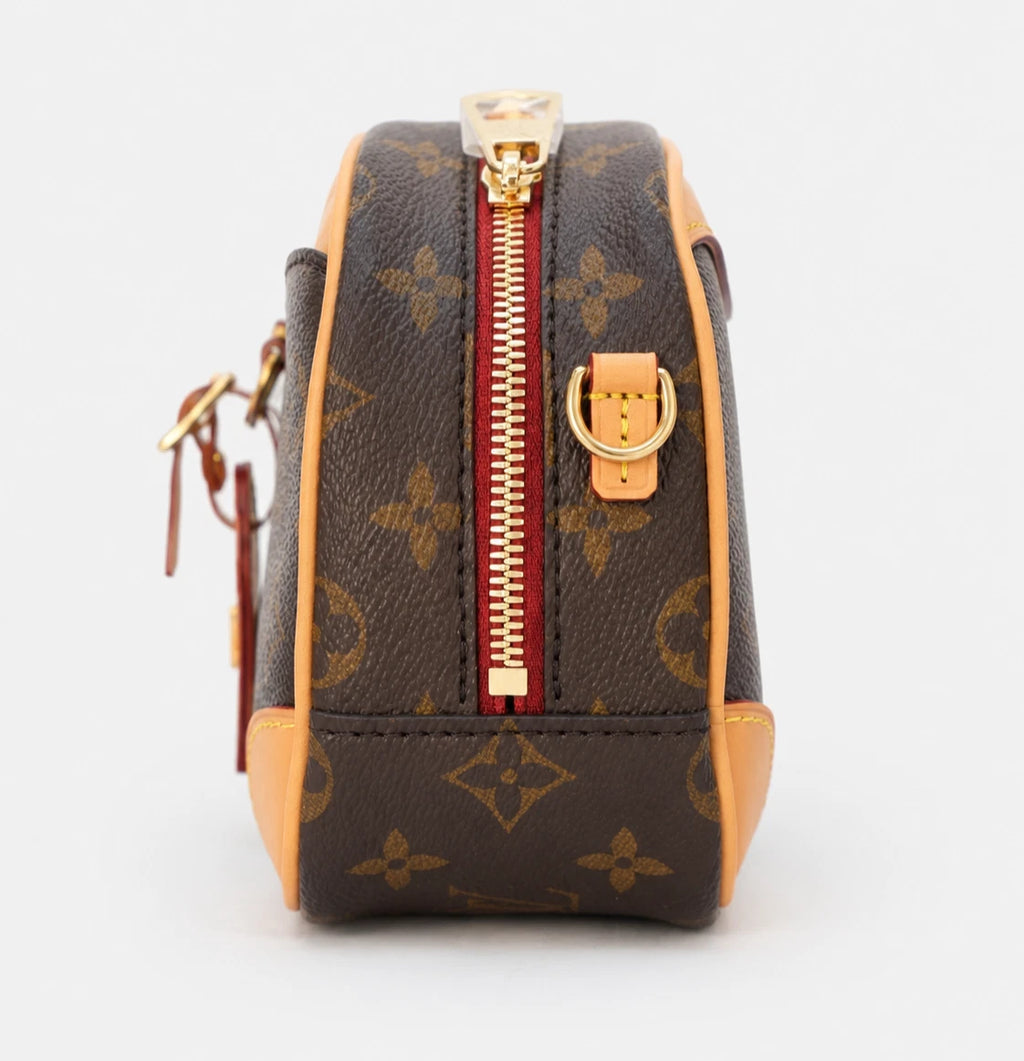 Louis Vuitton Deauville Monogram Canvas Shoulder Bag Crossbody Excellent