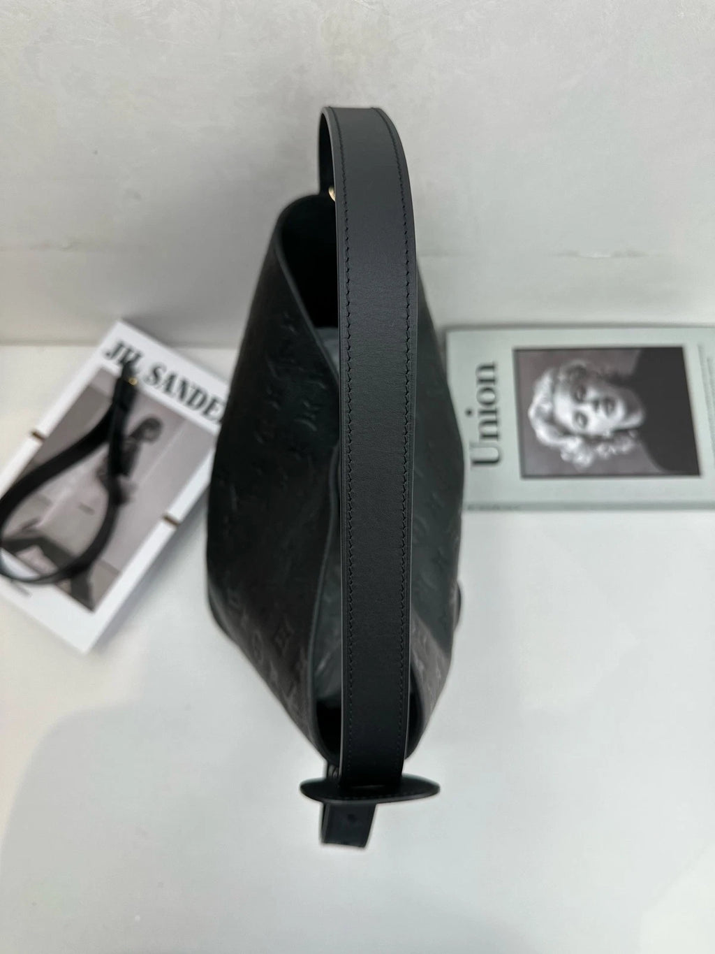 Excellent Louis Vuitton All In GM Calfskin Monogram Black Handbag Shoulder Bag