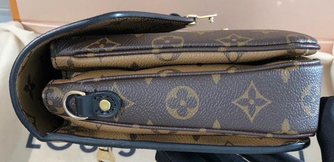 Louis Vuitton Monogram Pochette Shoulder Bag Handbag Brown Gold Women Classic