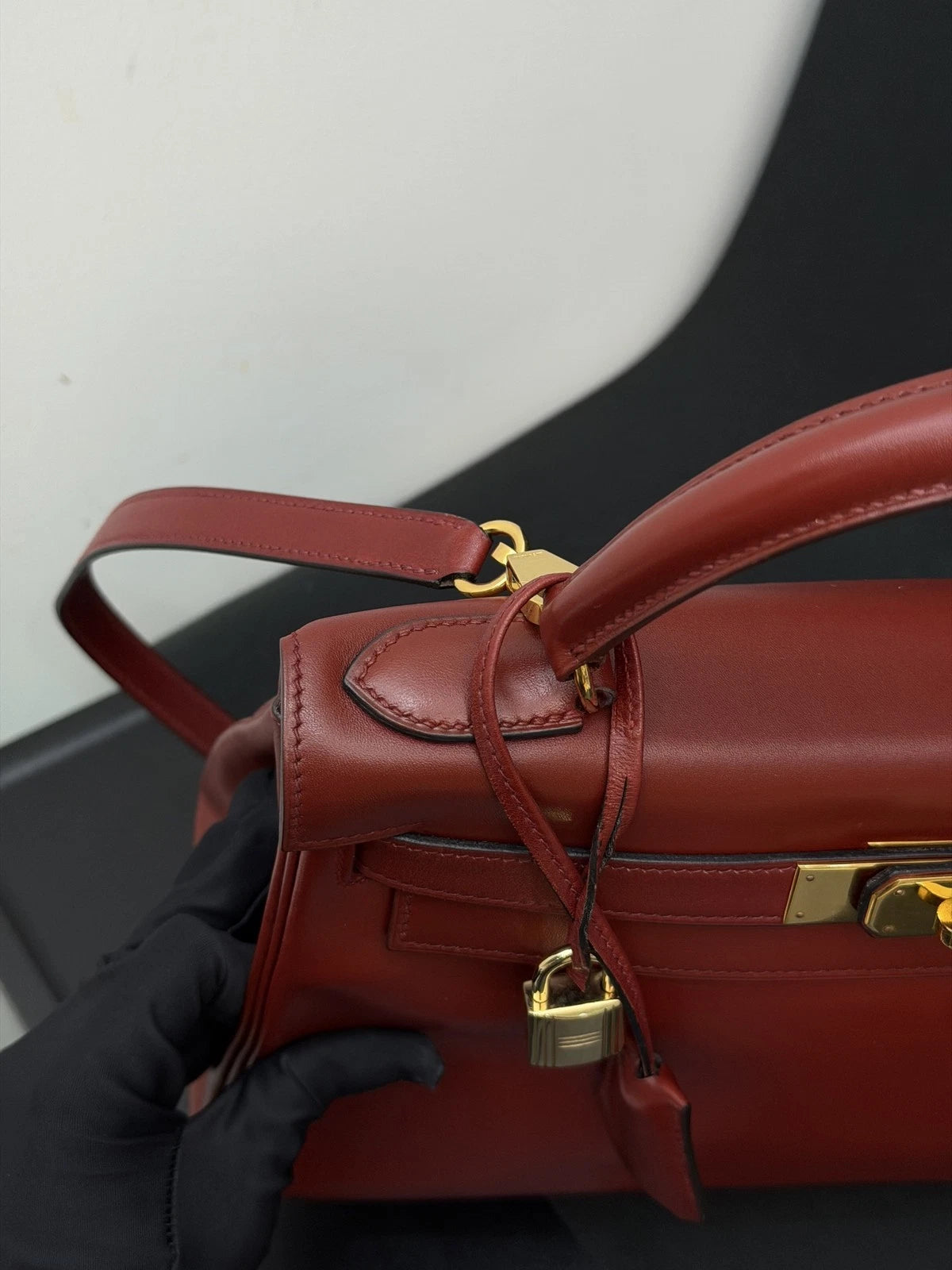 Hermes Kelly28 Top Handle Bag Crossbody Red Gold Used Women Classic Fashion