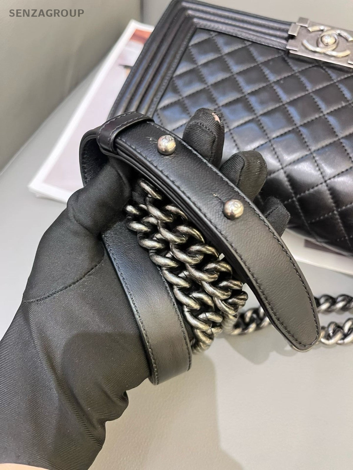 CHANEL Lebody MM Lambskin Chain Shoulder bag Black Silver Women Classic