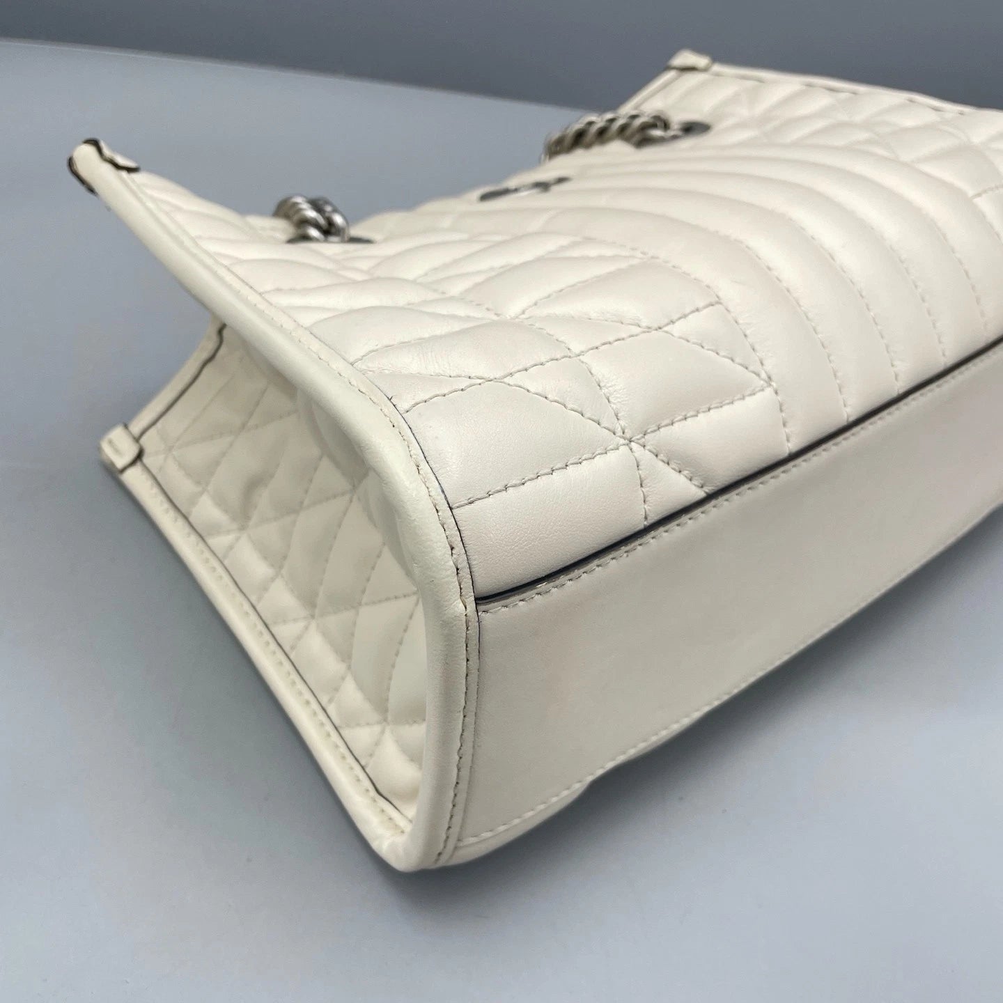 Gucci Marmont White Silver Tote Bag Excellent