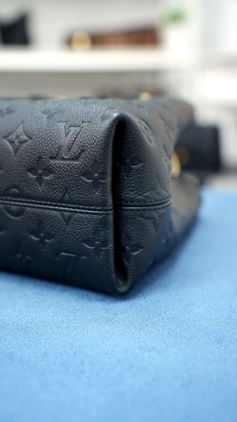 Louis Vuitton Monogram Empreinte Excellent