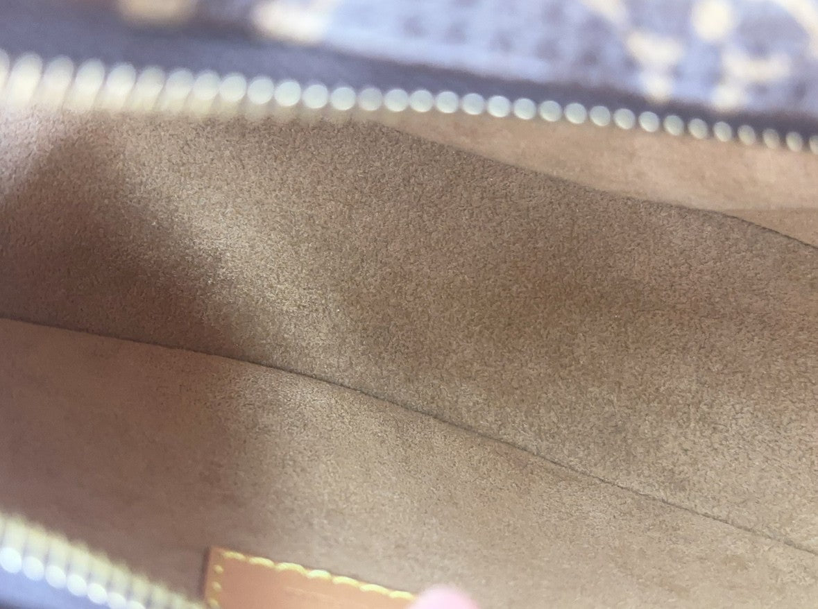Louis Vuitton Monogram Pochette Accessoires Brown Gold Women's Classic Bag
