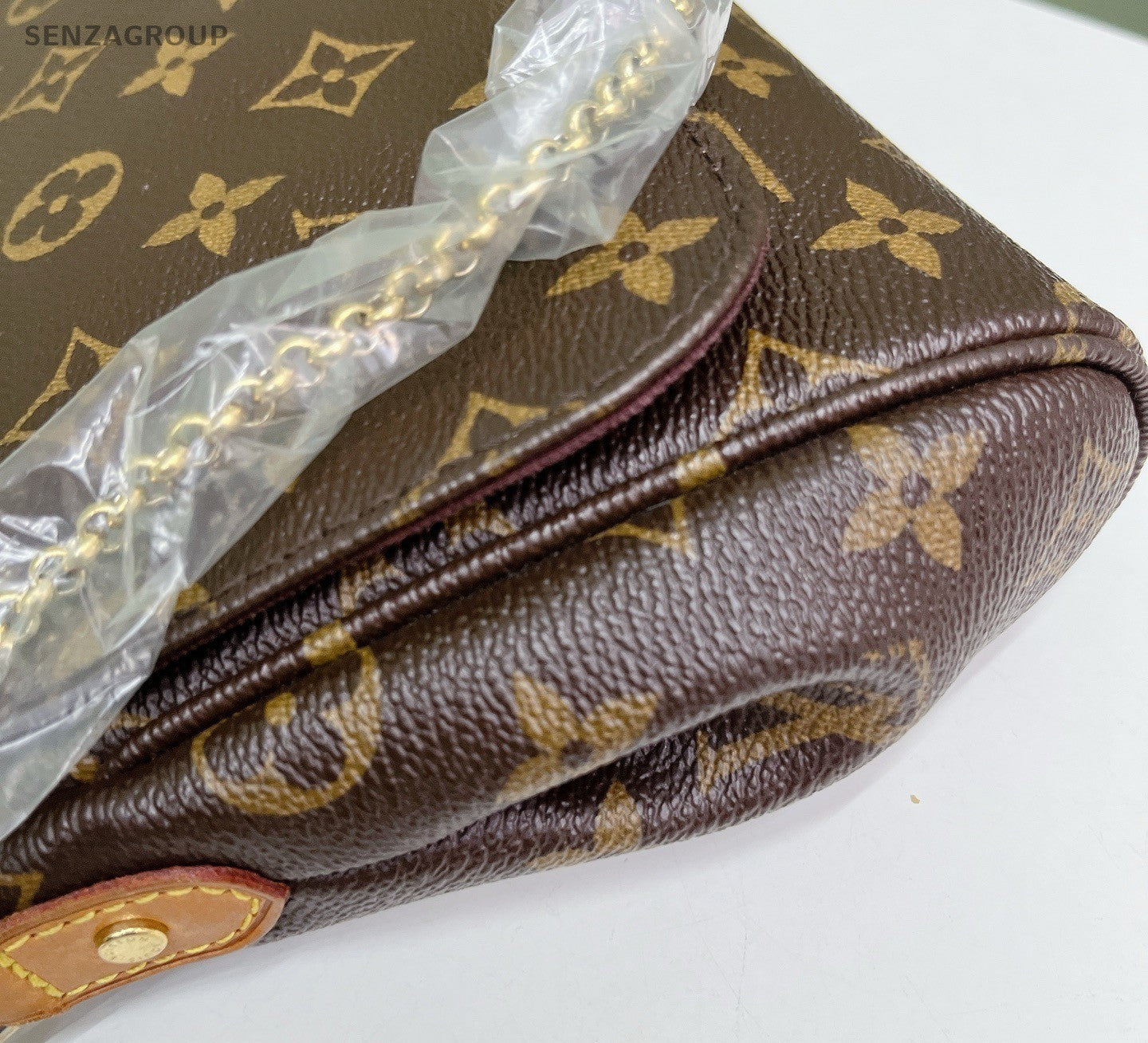 Louis Vuitton Favorite MM Monogram Chain Shoulder Bag Crossbody Brown Gold Women
