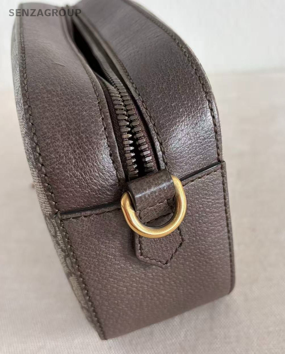 Gucci Tiger-Head 2Way Shoulder Bag Crossbody Beige Gold Women Classic Designer