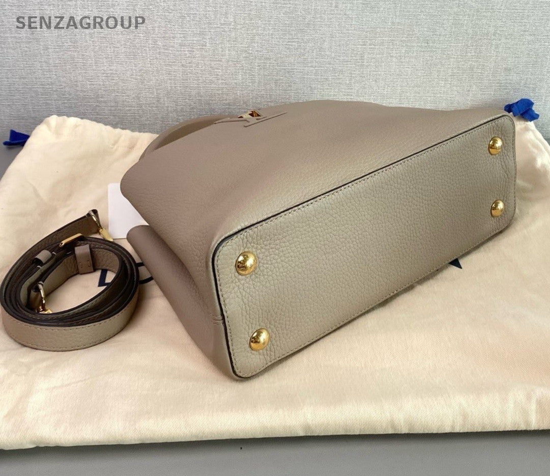 Louis Vuitton Capucines MM Top Handle 2way Shoulder Handbag Gray Gold Women