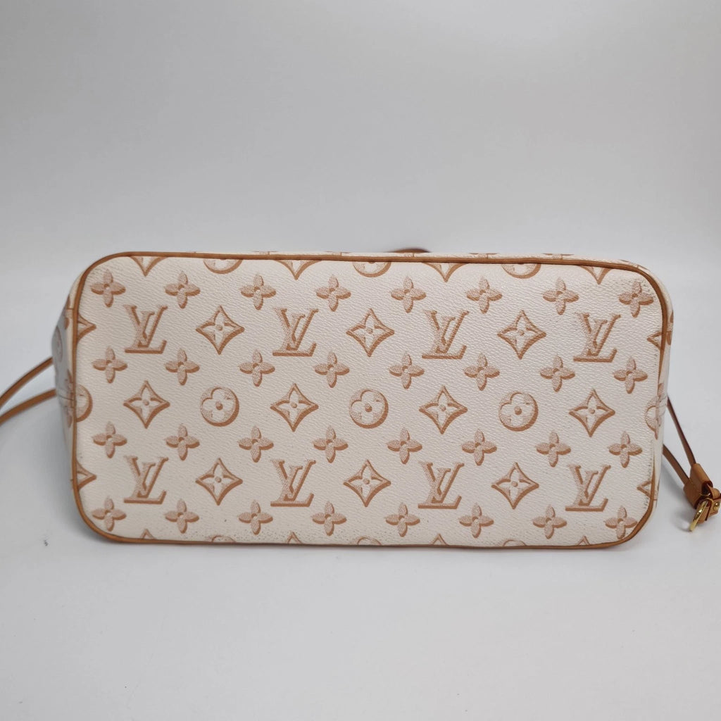 Louis Vuitton Neverfull Tote Bag Excellent