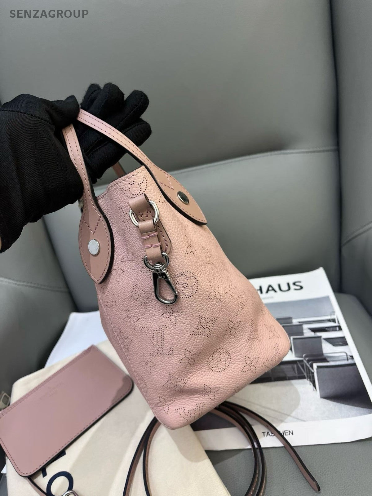 Louis Vuitton Hina Monogram Top Handle 2way Shoulder Handbag Pink Women