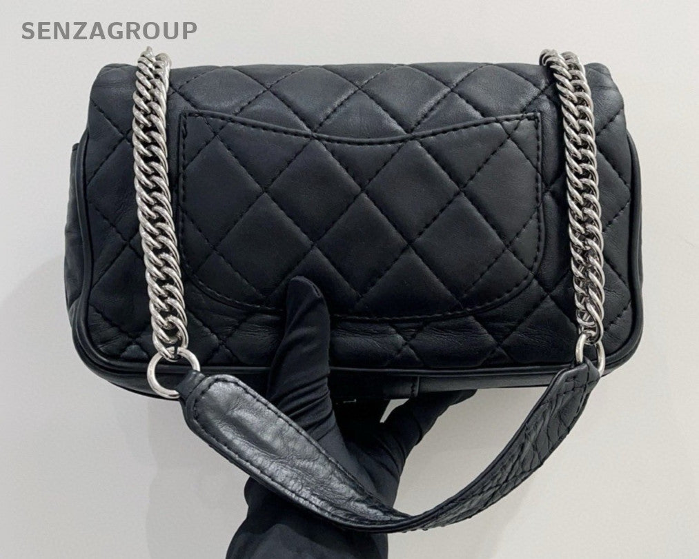 CHANEL Classic Flap MM Edinburgh Limited Edition Shoulder bag Black Silver