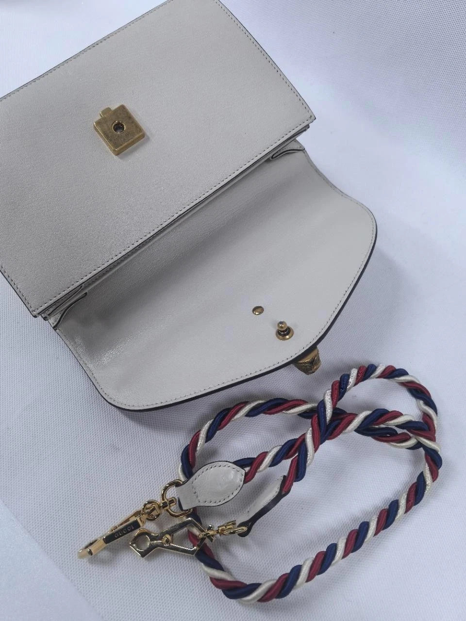 SJ0001 Limited Broche Shoulder Bag Fox style