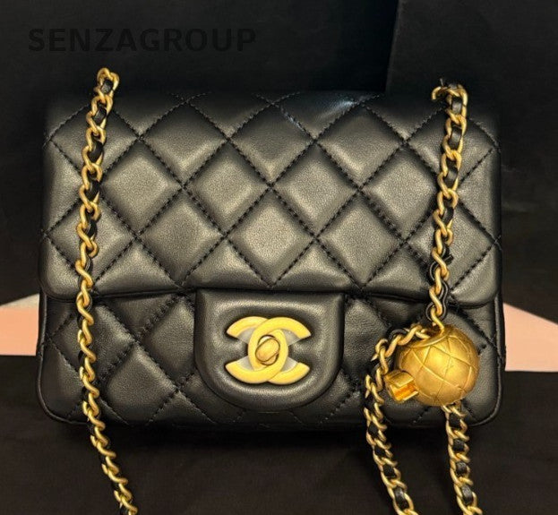 Chanel Classic Flap Chain Lambskin Crossbody Black Gold Women Fashion