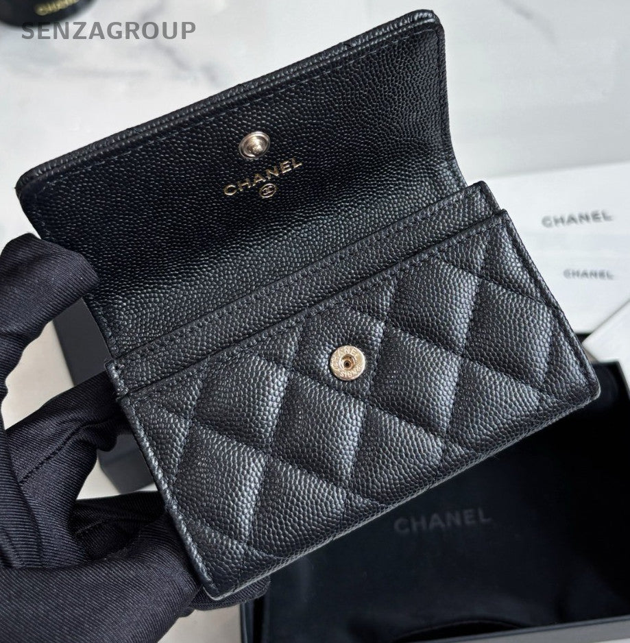 CHANEL CC Card pack Calfskin Black Chip Version Almost Brand NEW