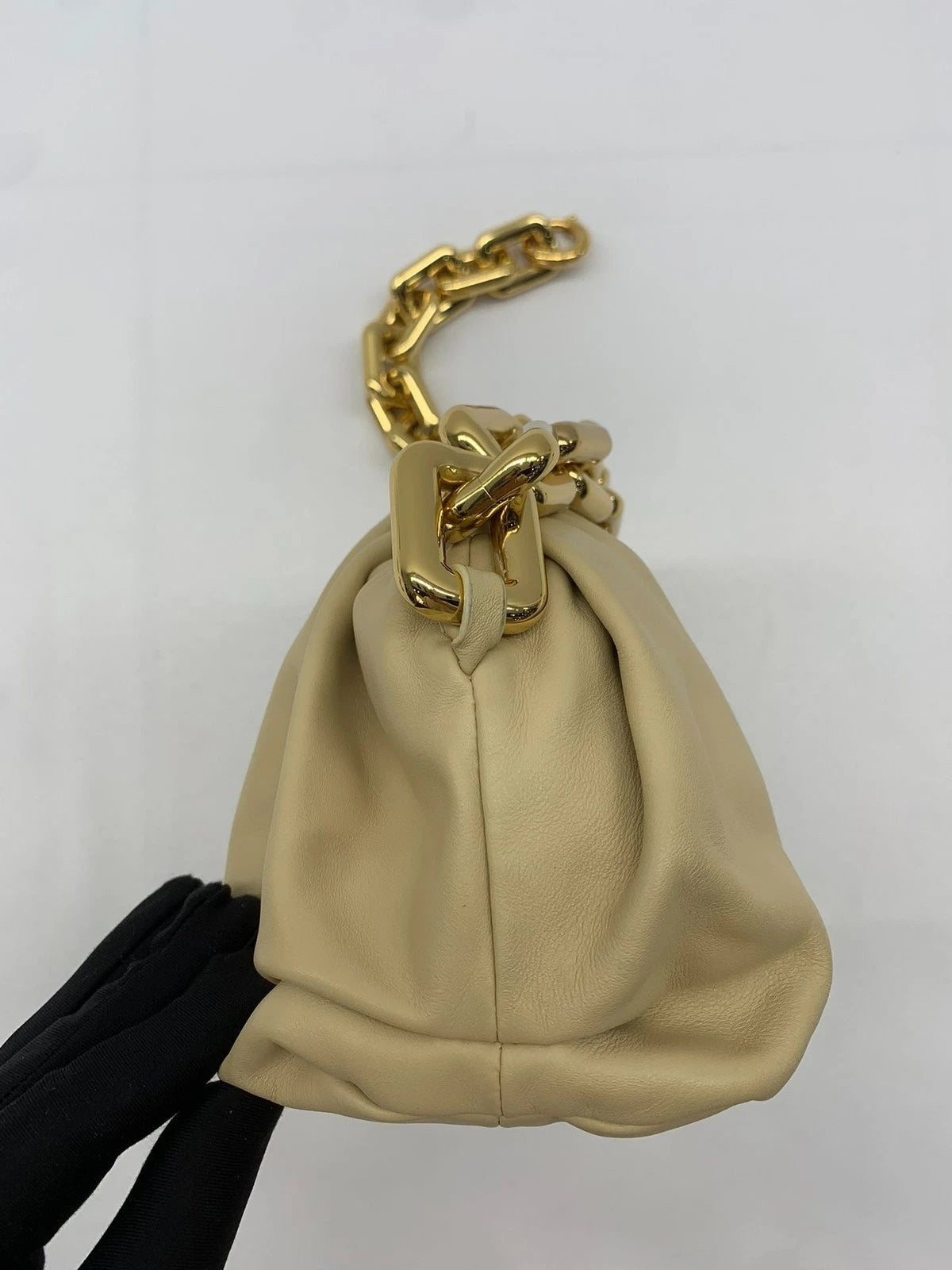 Bottega Veneta Chain Pouch Leather Clutch For Women