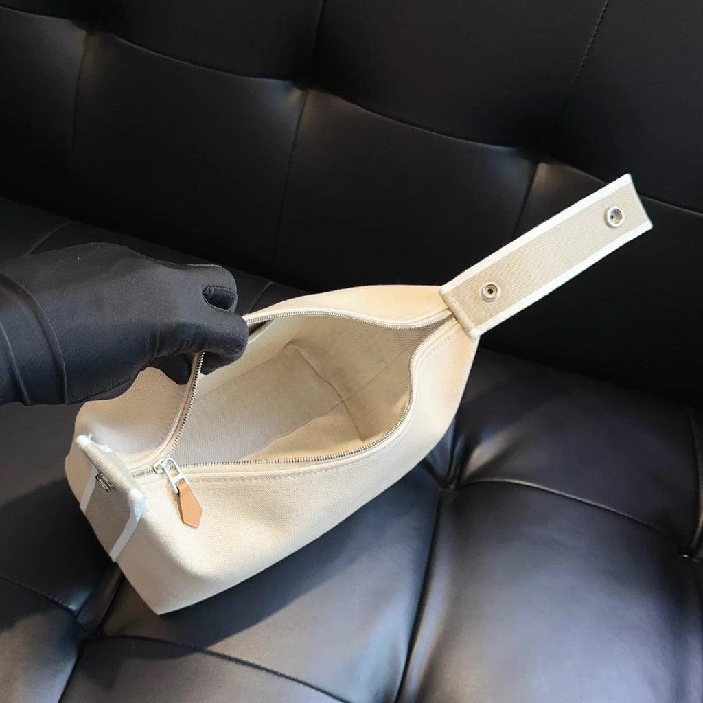 Hermes Vanity White Handbag Excellent