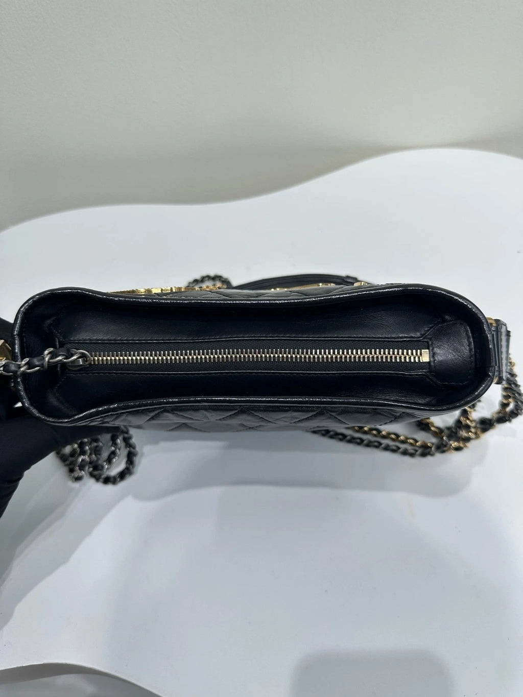Authentic CHANEL Pre-owned Black Leather Small Shoulder Crossbody Bag For Women