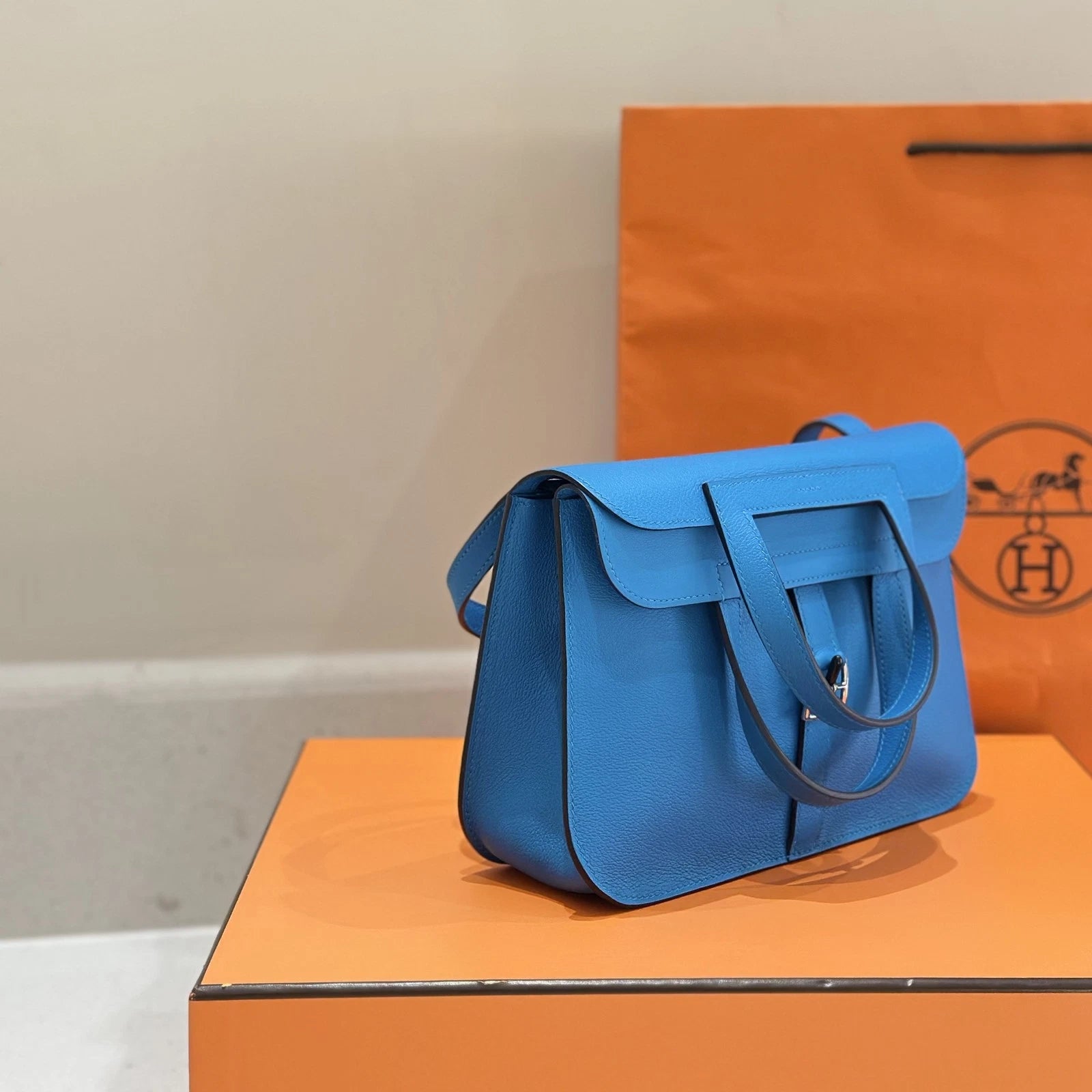 Hermes Blue Leather Halzan25 Crossbody Bag For Women