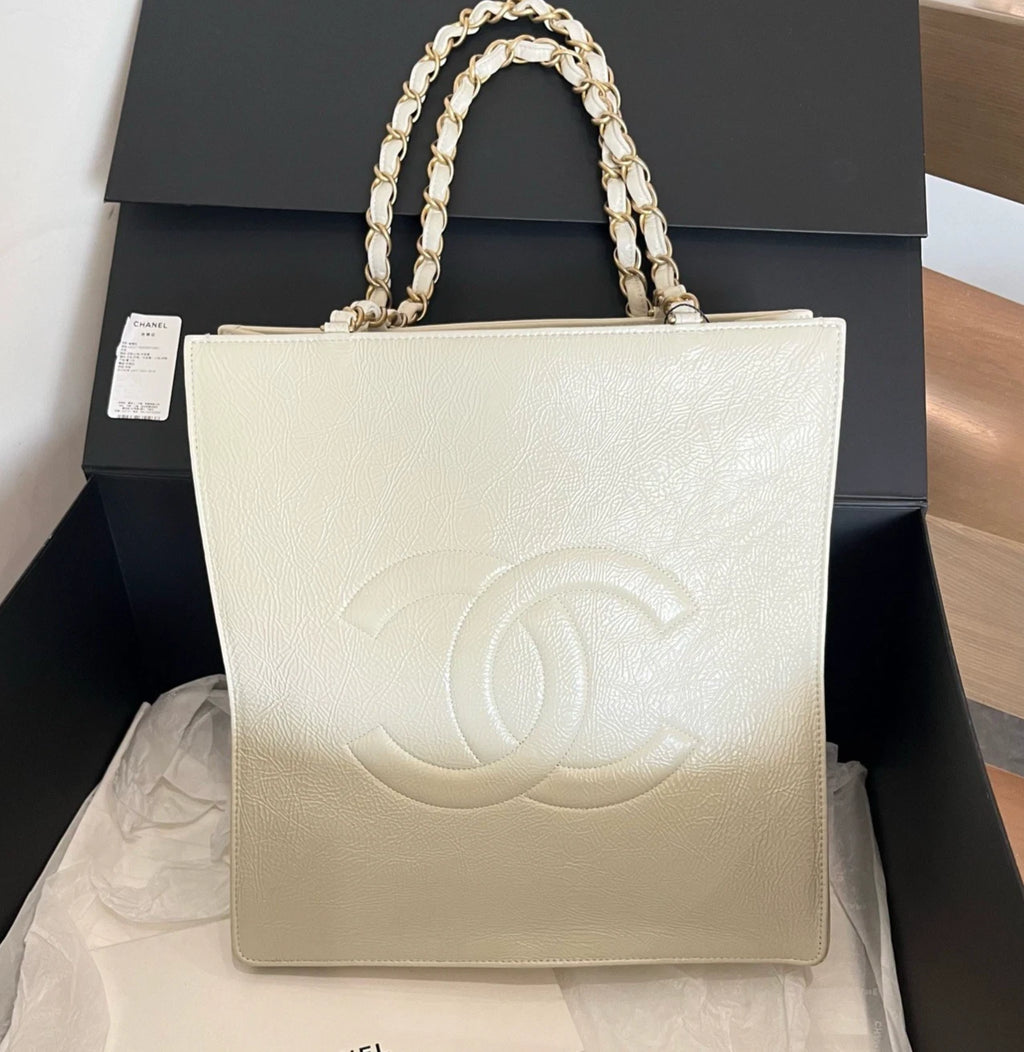 Chanel Oil Wax Tote Top Handle Bag Shoulder Bag White Women Classic