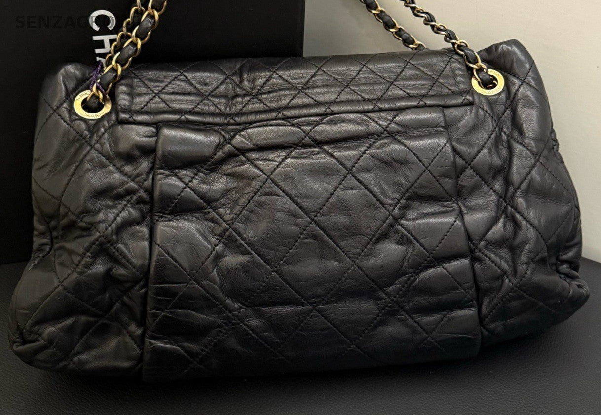 Chanel Classic Flap Calfskin Chain Shoulder Bag Black Gold Used Women Designer