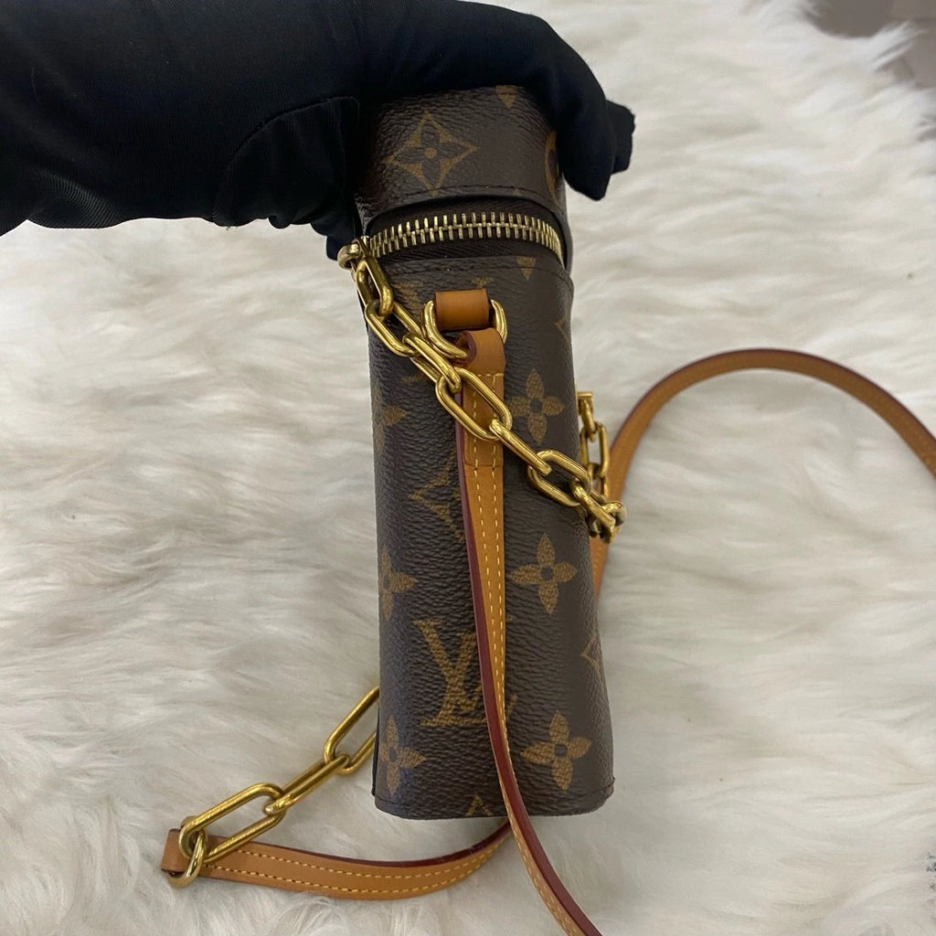 Louis Vuitton Monogram Brown Phone Bag Gold Buckle Crossbody Classic Women