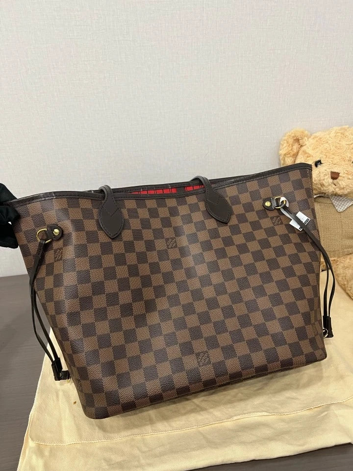 Louis Vuitton Damier Medium Neverfull Tote Bag For Women