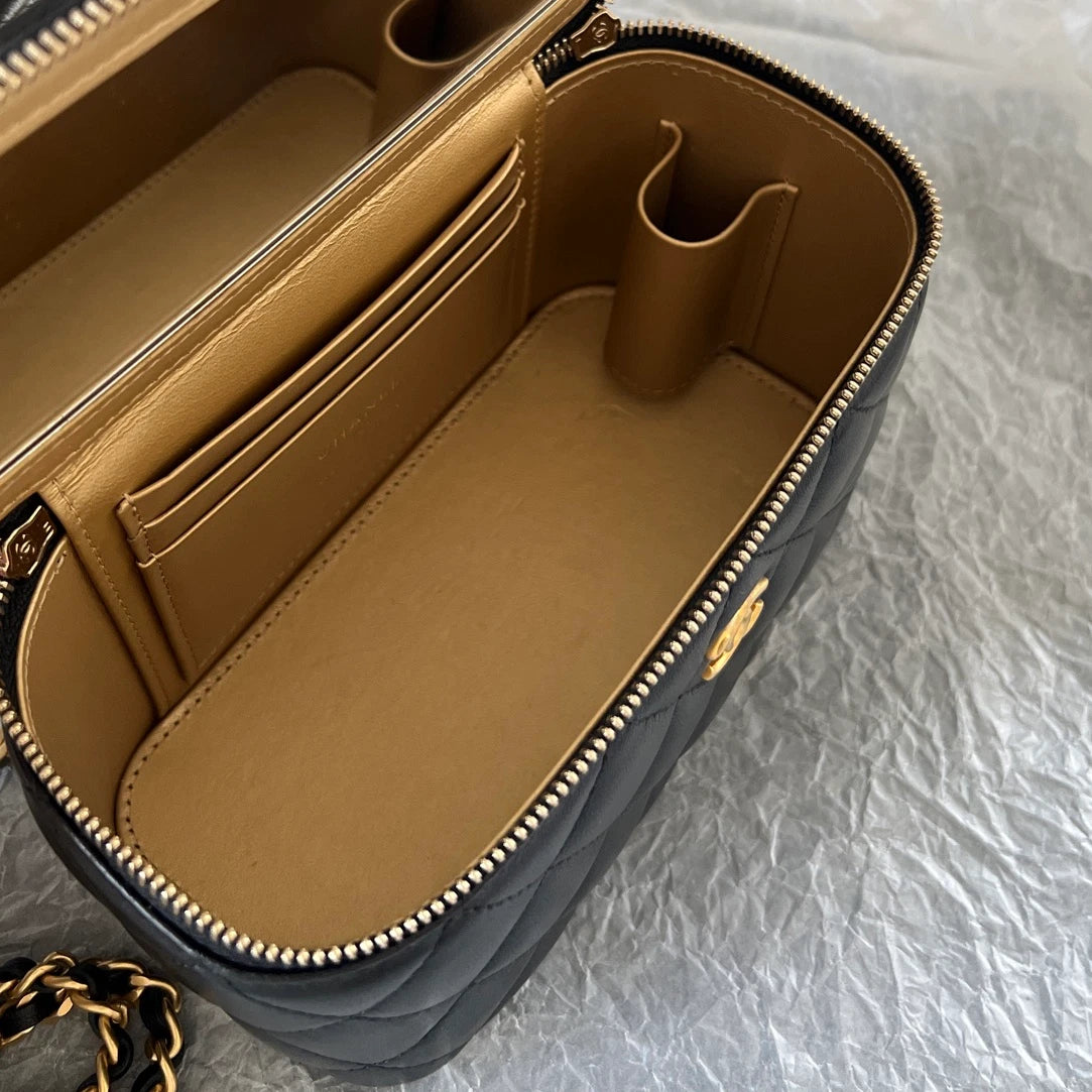 Chanel Vanity Black Gold Crossbody Chain Bag Excellent