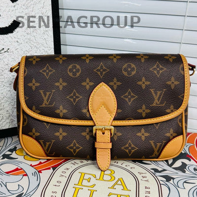 Louis Vuitton Monogram Baguette Shoulder Bag Brown Gold Hardware