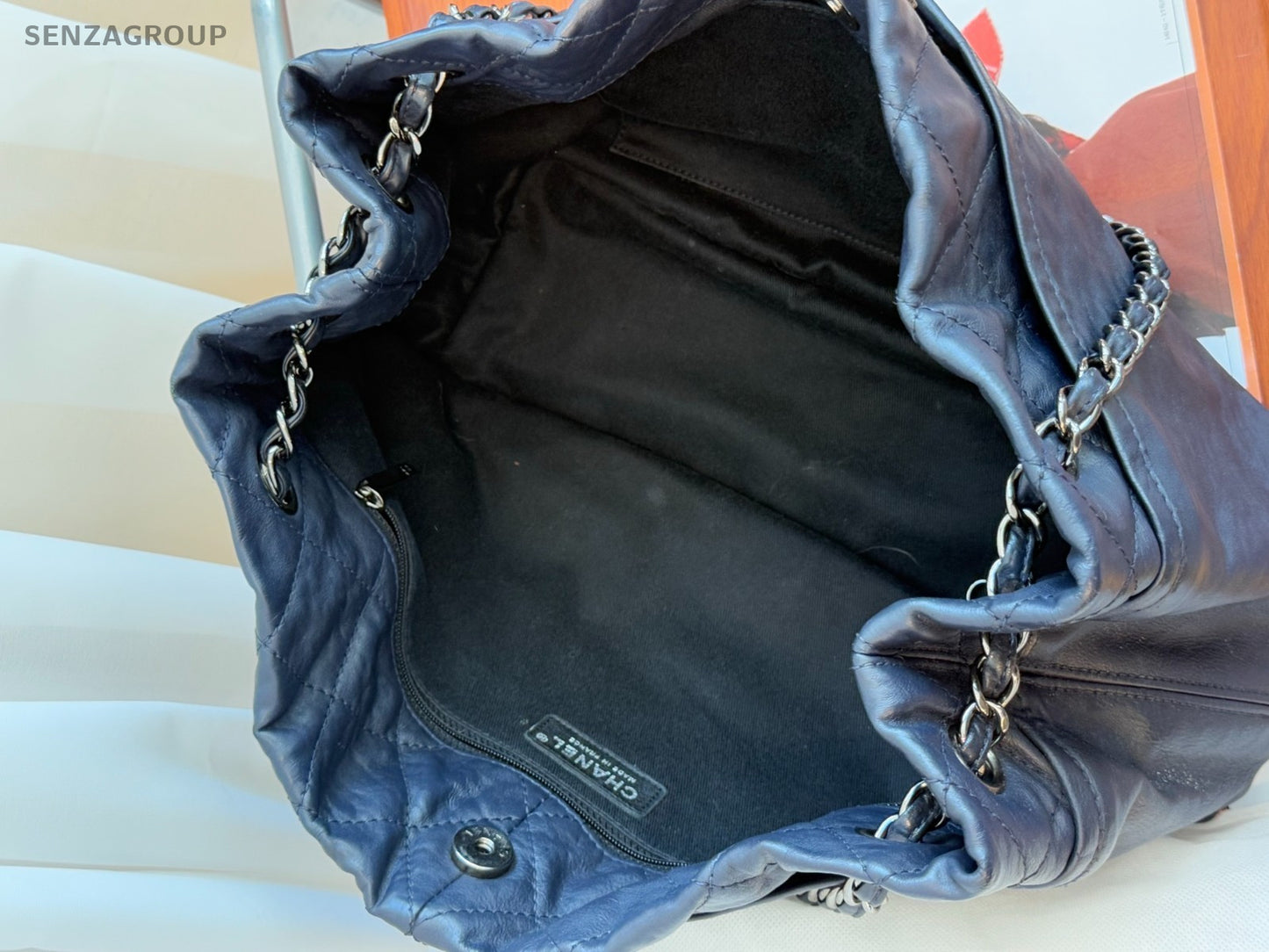 CHANEL CC Logo Tote Chain Shoulder bag Navy Blue Women Classic