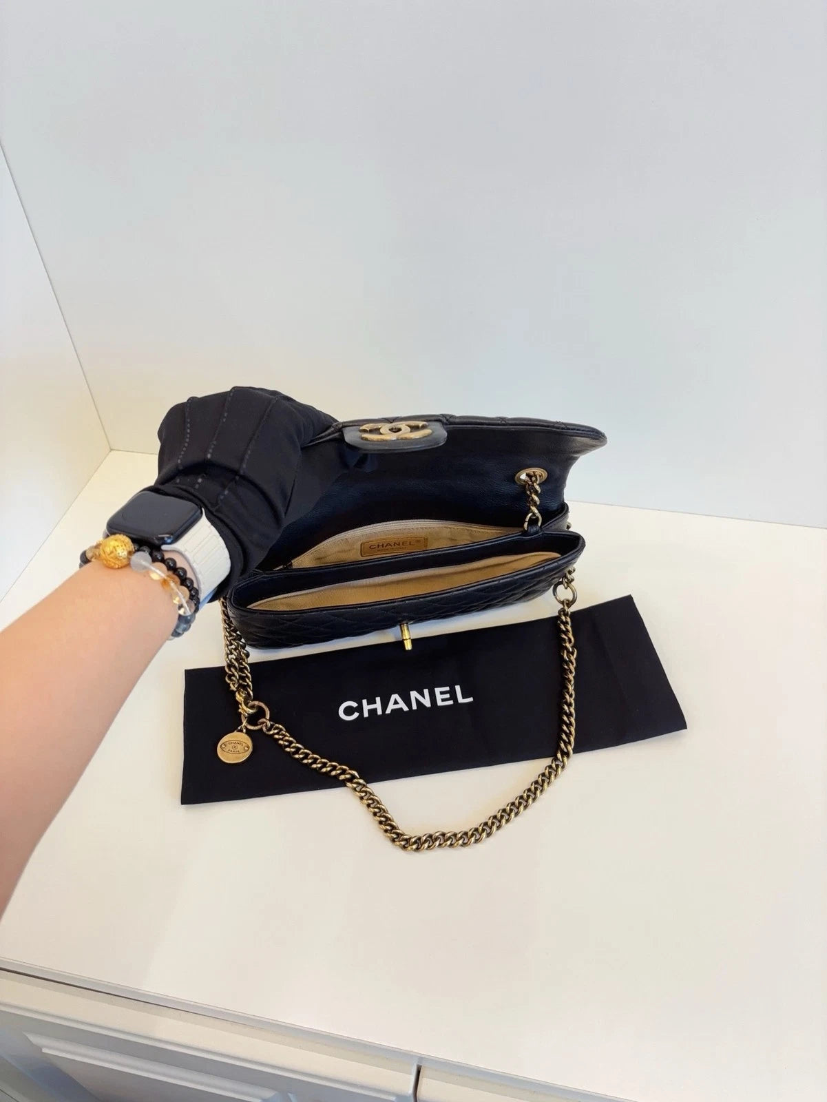 Chanel Classic Flap Shoulder Bag Women's Handbag Black Calfskin Gold Coin Chain