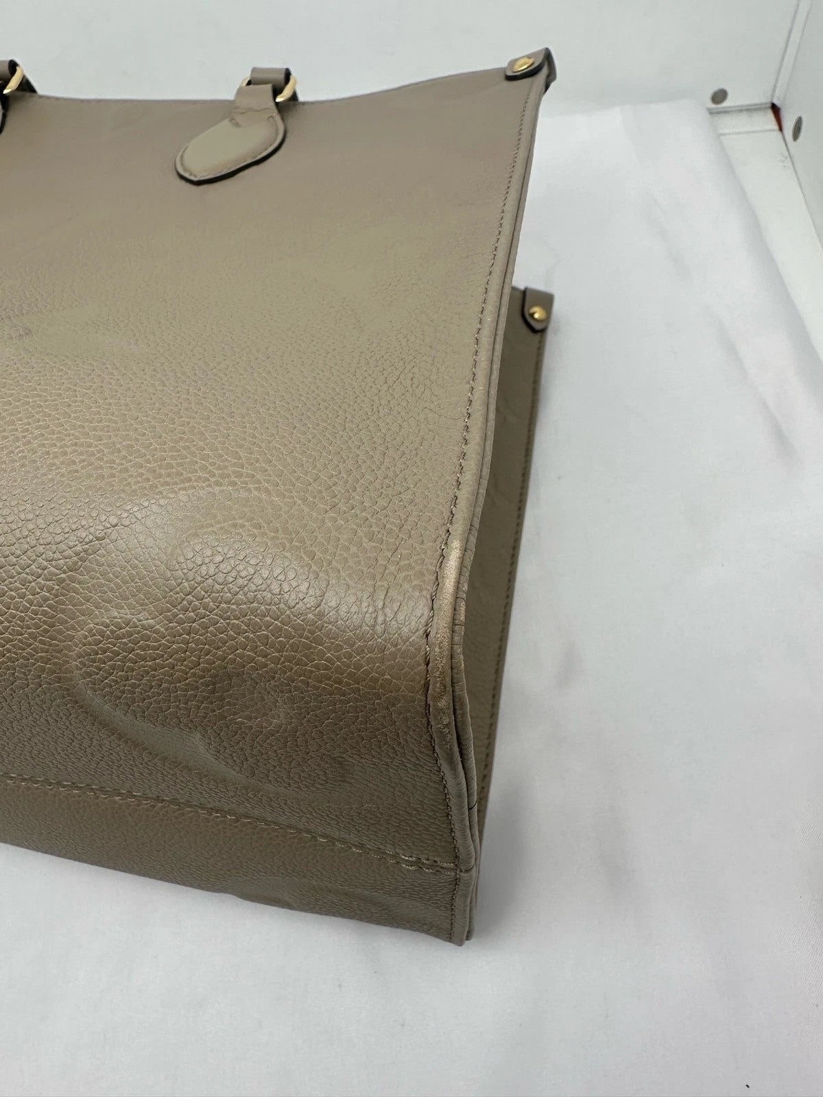 Louis Vuitton Onthego Monogram Gray Tote Handbag Shoulder Bag