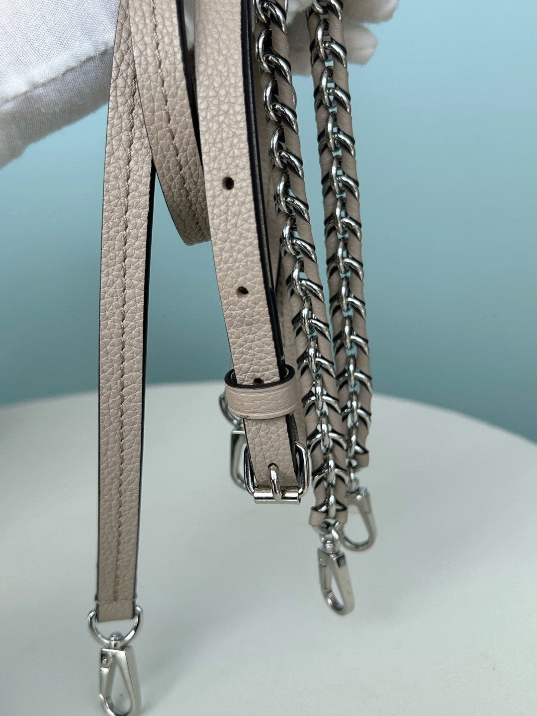 Louis Vuitton Mahina Calfskin Chain Shoulder Bag Crossbody Gray Silver Women