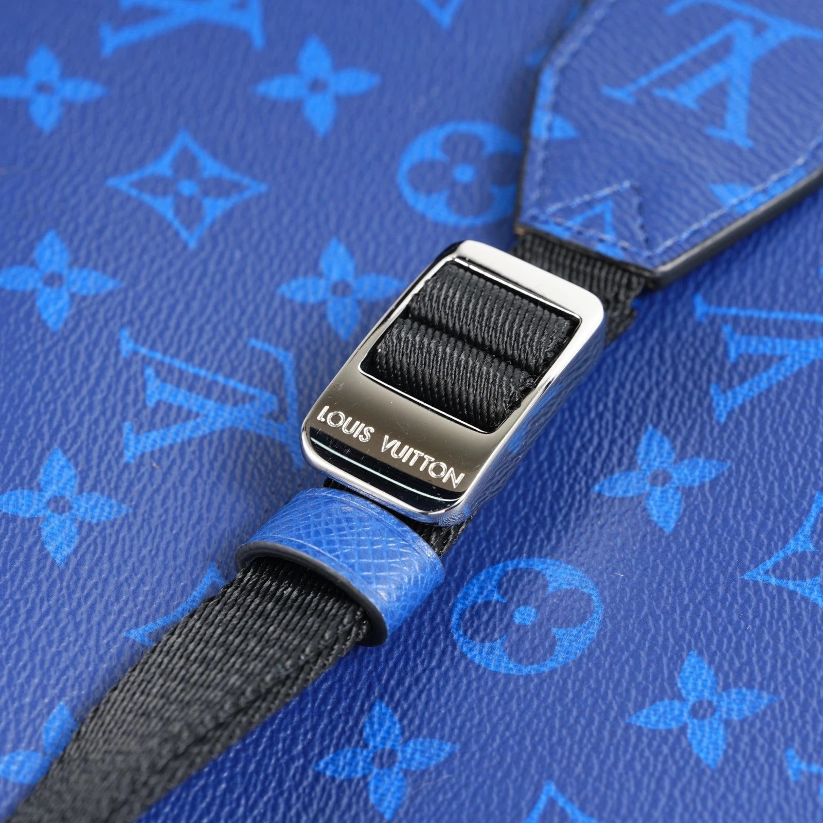 SJ0001 Louis Vuitton Outdoor Camera bag Blue Monogram Z