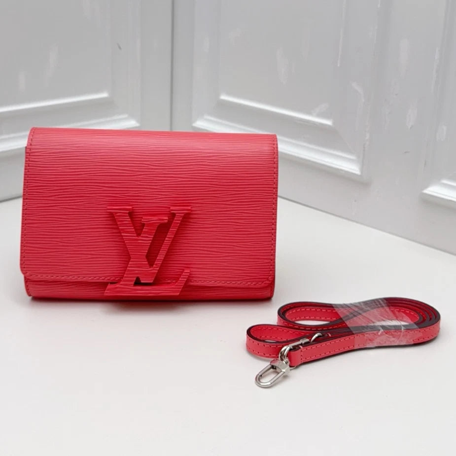 Louis Vuitton Woc Chain Epi Calfskin Shoulder Crossbody Bag Pink Women