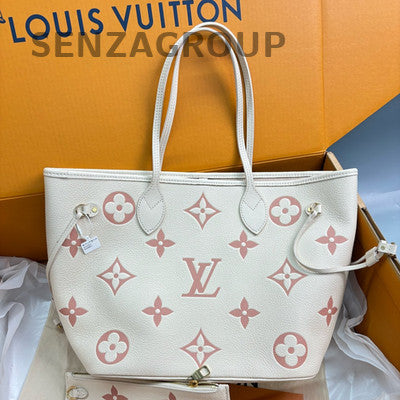 Louis Vuitton Neverfull MM Tote Bag in White Leather - Women's Shoulder Bag