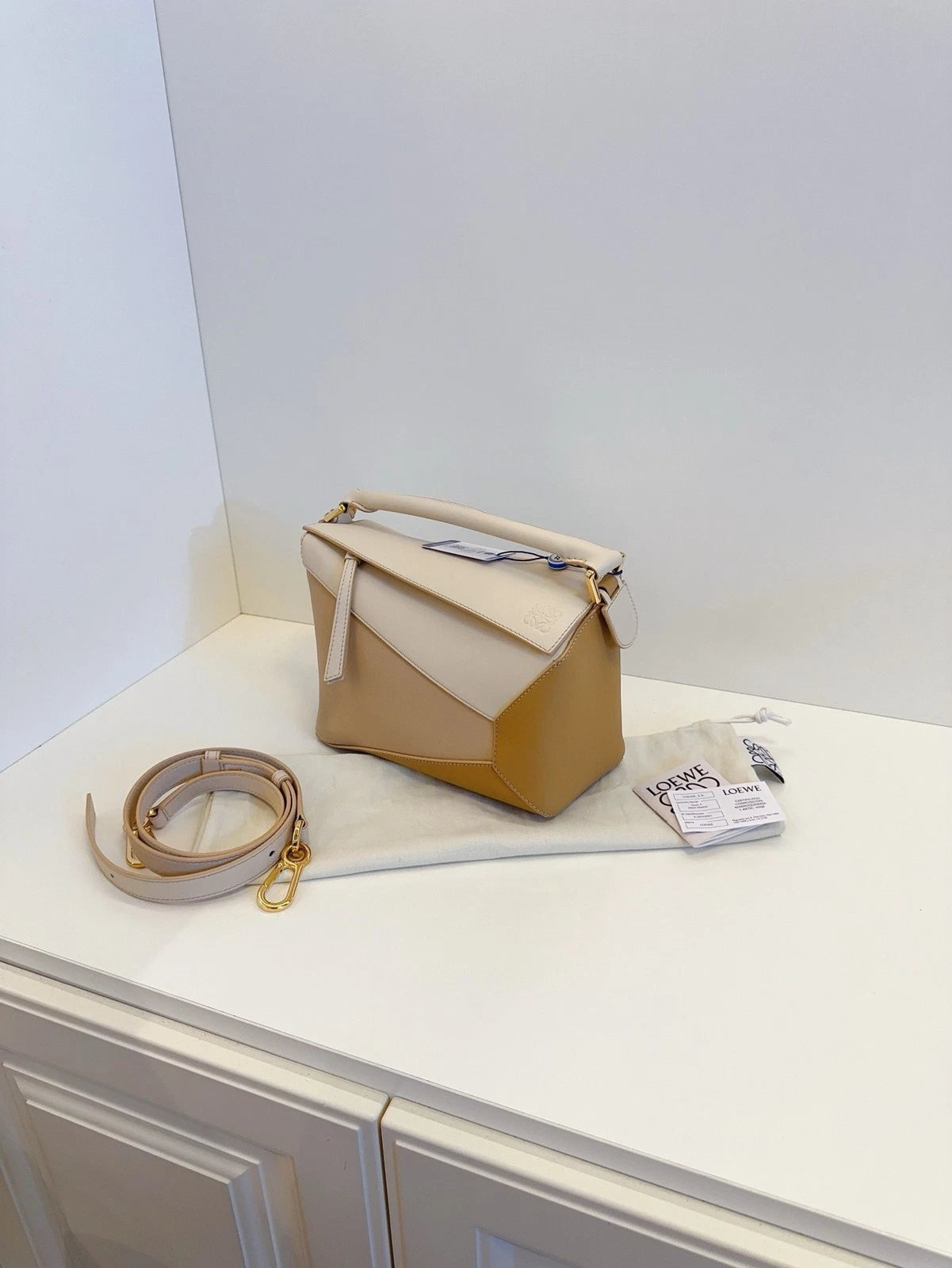 Loewe Puzzle Small Calfskin Handbag Crossbody Bag Oat Milk Tea Tricolor Classic