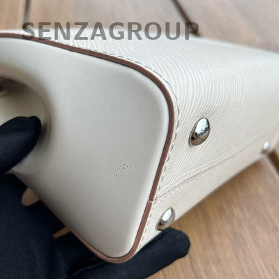Louis Vuitton Cluny MM Pink Epi Leather Silver Hardware Shoulder Bag