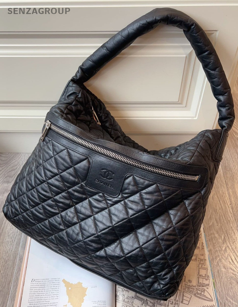 CHANEL Hobo Diamond pattern All Black sportline Shoulder bag Women Black