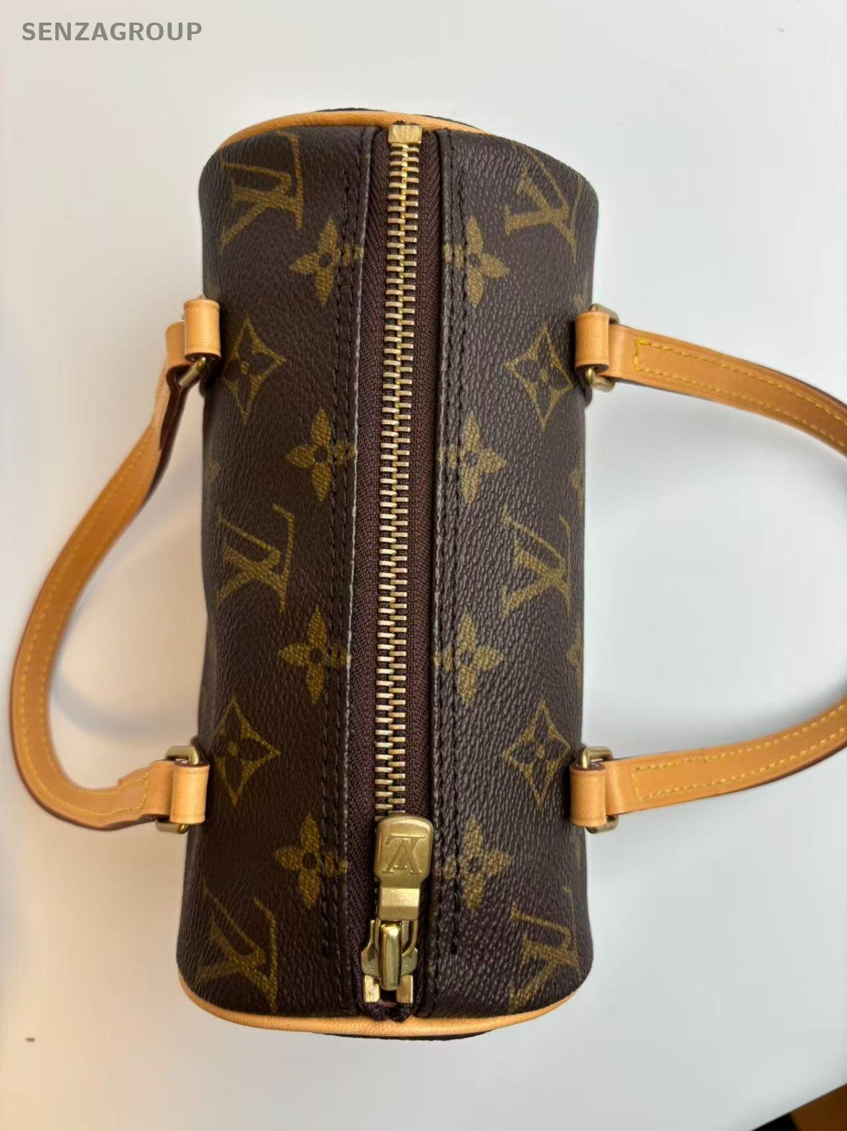 SJ0001 Louis Vuitton Papillon nano