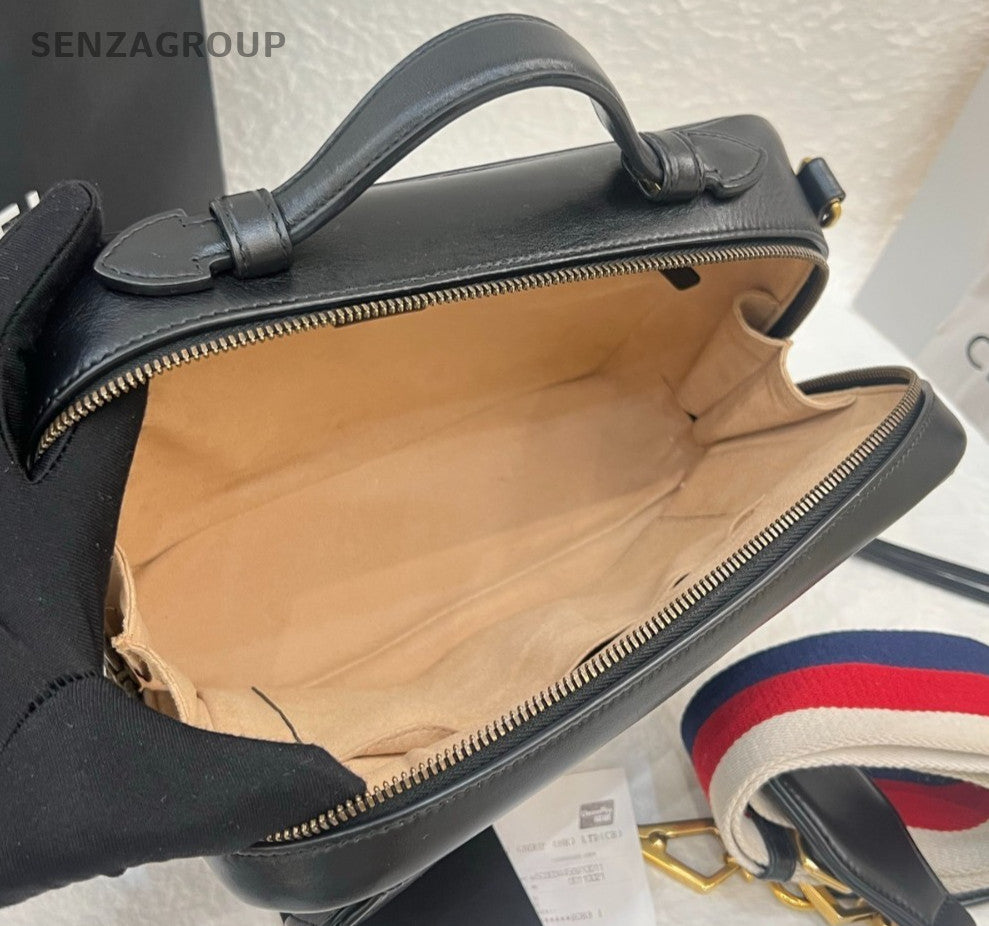 Gucci marmont MM Messenger Top Handle Shoulder Crossbody Bag Black Women