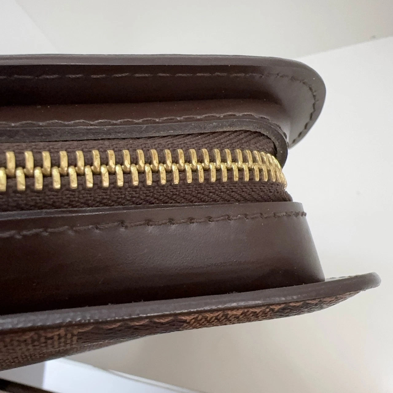 Louis Vuitton Damier Logo Patch Clutch With Extendable Handle For Women