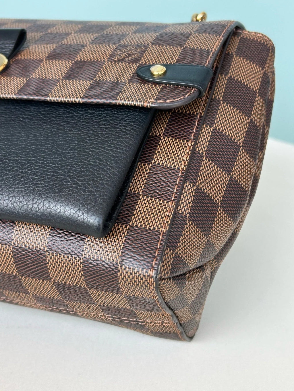 Louis Vuitton Vavin Chain Shoulder Crossbody Brown Black Gold Women Classic