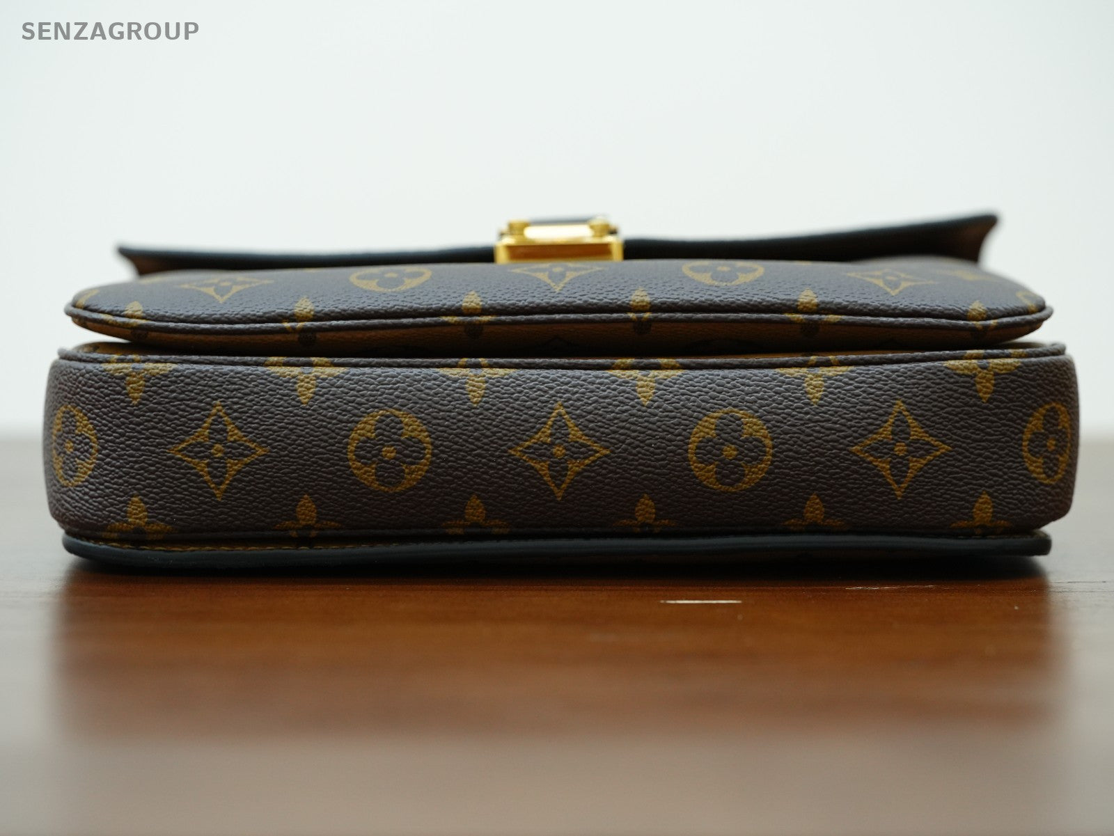 Louis Vuitton Pochette Métis Monogram Shoulder bag Brown Almost Brand NEW