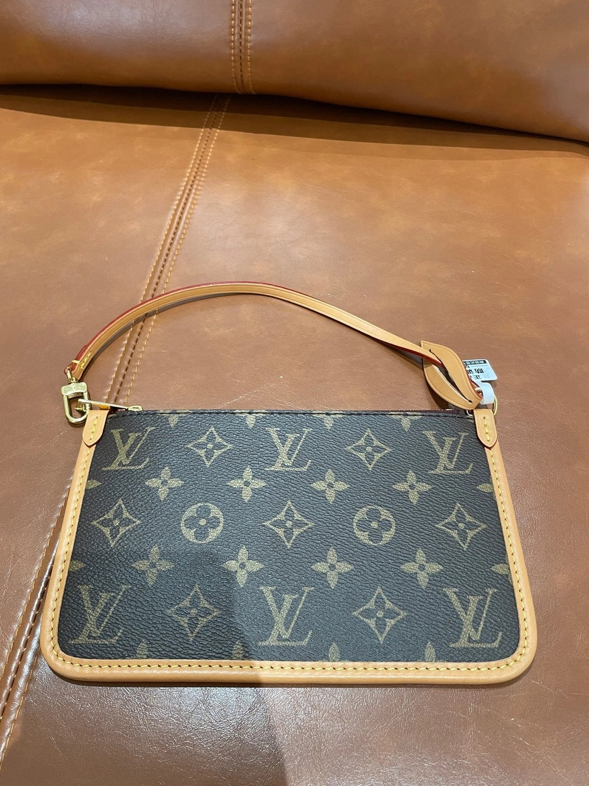 Louis Vuitton Carryall Monogram Canvas Tote Bag Excellent