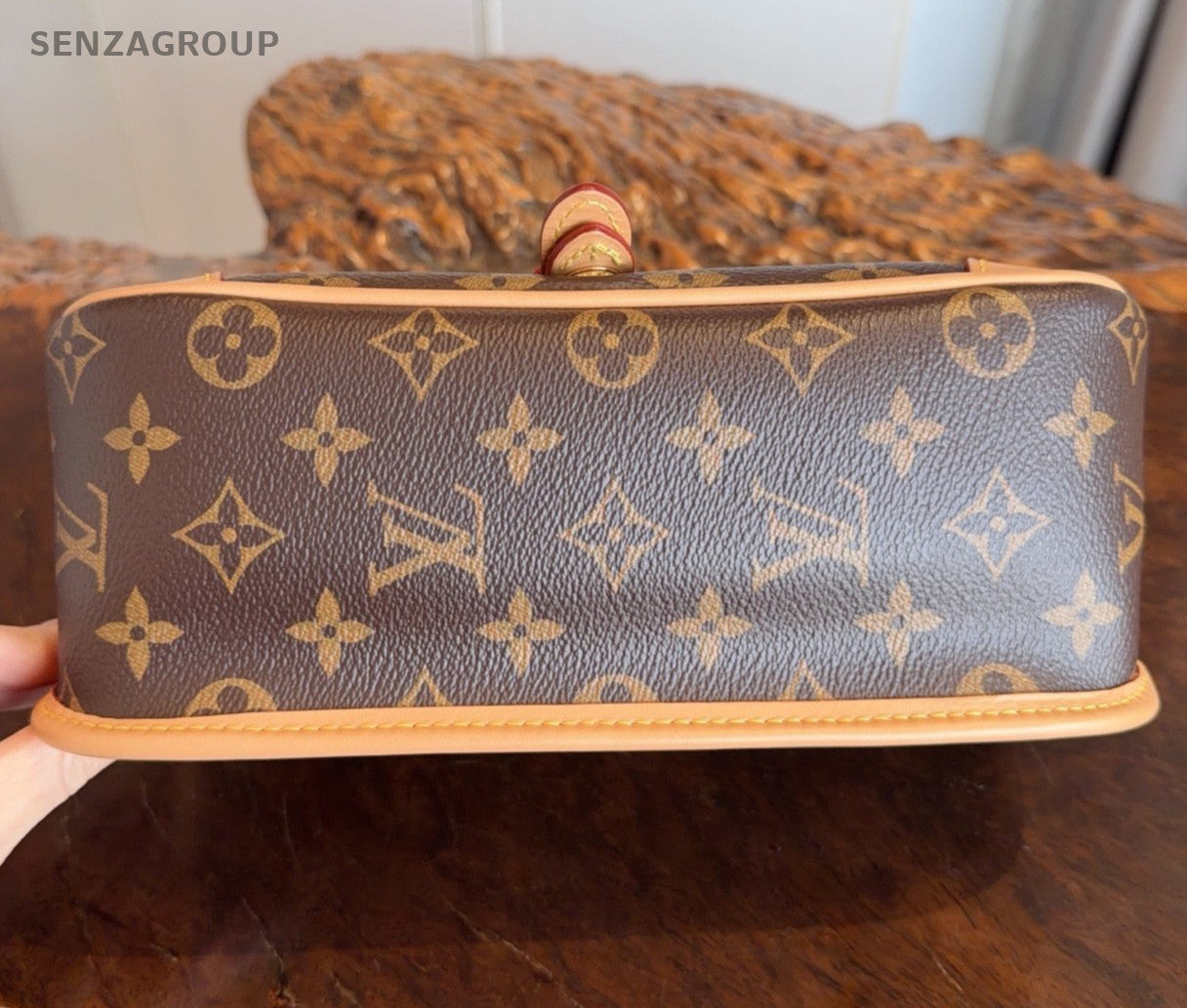 Louis Vuitton Diane Monogram Canvas Shoulder Bag Crossbody Brown Gold Women