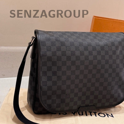 Louis Vuitton Damier Graphite Men's Laptop Crossbody Bag Black Classic